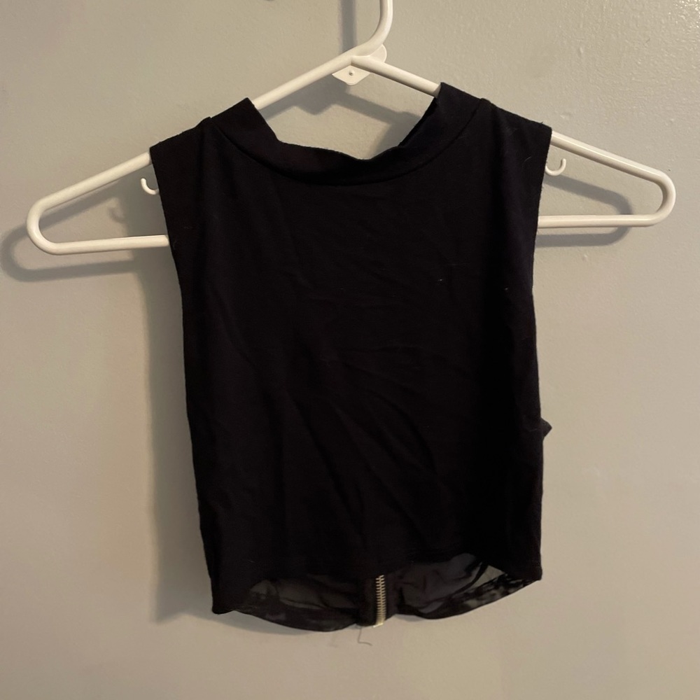 Mock neck crop top